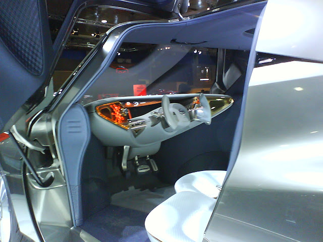 nissan%20mixim%2005.jpg